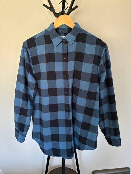 Wilfred Tops - Wilfred Blue and Black Plaid Button-Down Top